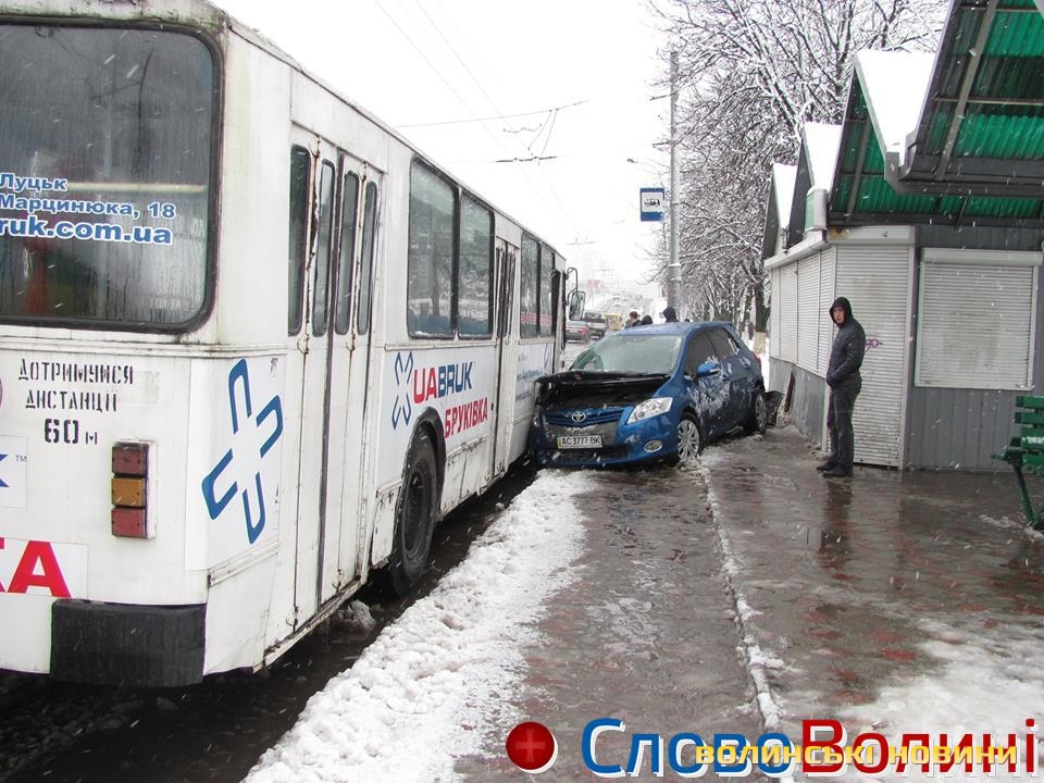 ДТП Рівненська Воронін