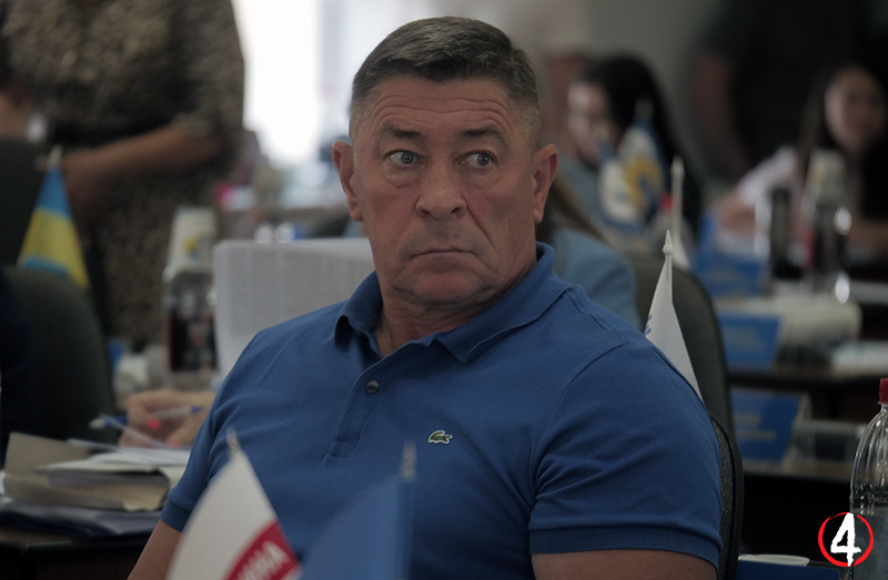 Олександр Нестерук