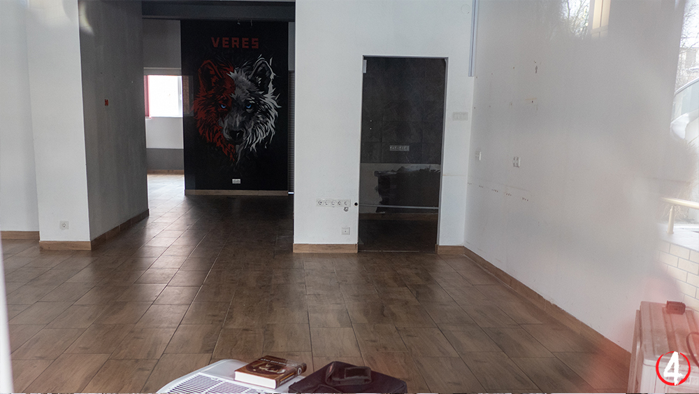 Фан шоп Veres Place у Рівному на вулиці Борисенка