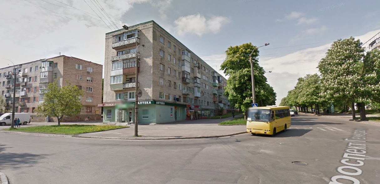 проспект Генерала Безручка, 12