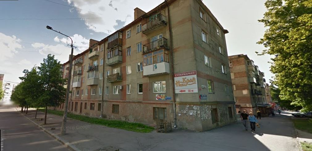 Степана Бандери, 44