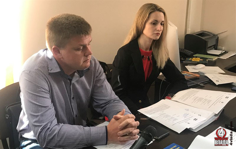 Сторона Бурштин України