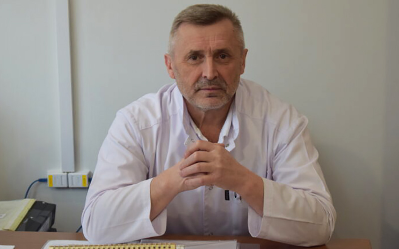 Завідувач відділення щелепно-лицевої хірургії&nbsp;Володимир Солодюк