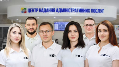 Павліна Петрук (відділ паспортних послуг), Олександр Вознюк (відділ сервісного центру МВС), Олег Якимець (відділ адміністративних послуг), Олександра Охман (відділ цифрової трансформації), Володимир Галябар (відділ інформаційних технологій та комп’ютерного забезпечення),  Ірина Наворинська (відділ ведення реєстру територіальної громади)